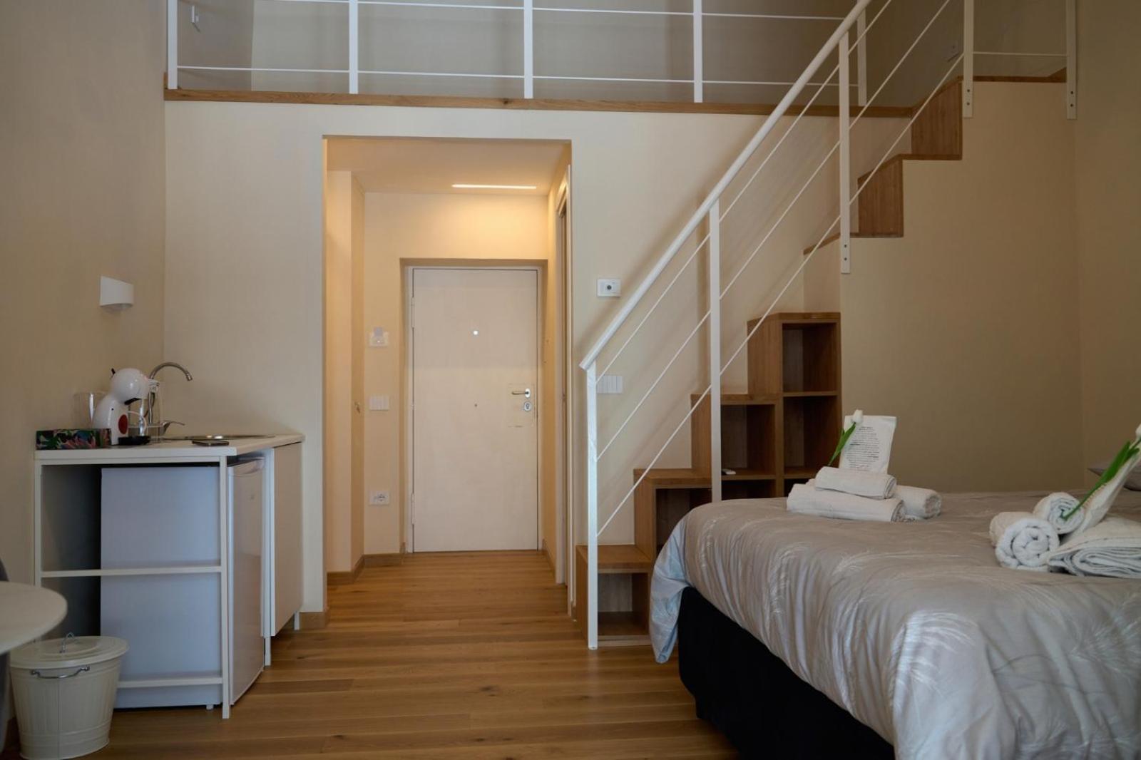 Alesuite Naples Extérieur photo
