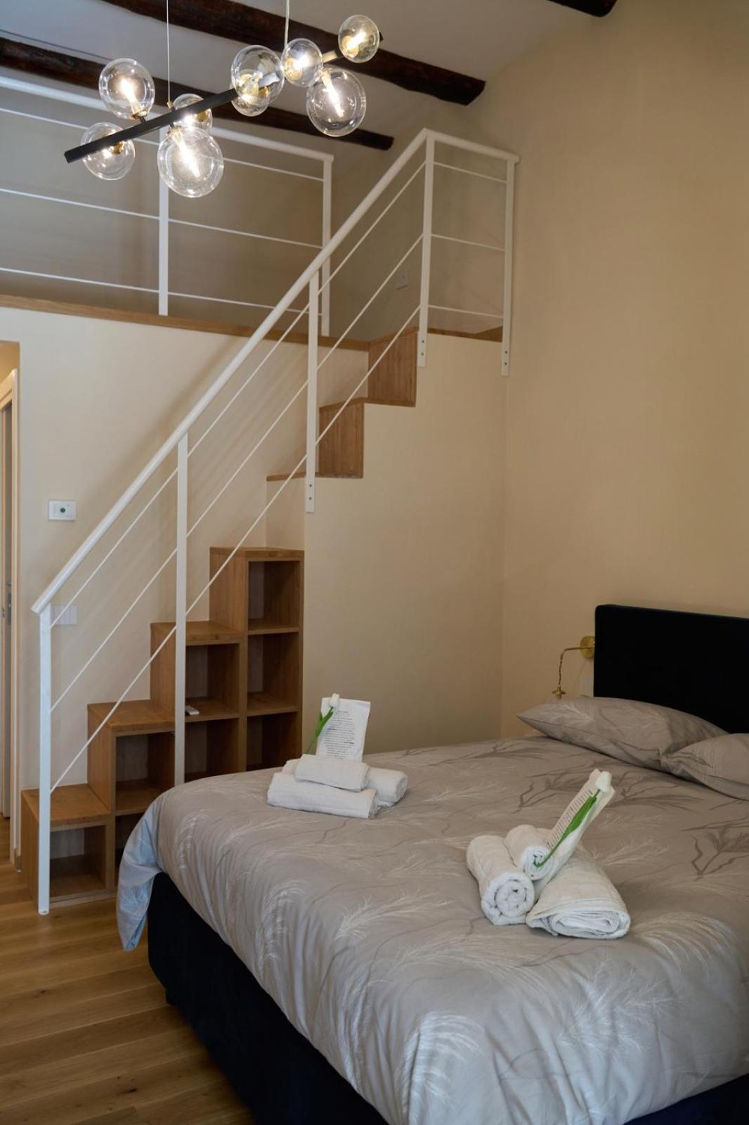 Alesuite Naples Extérieur photo