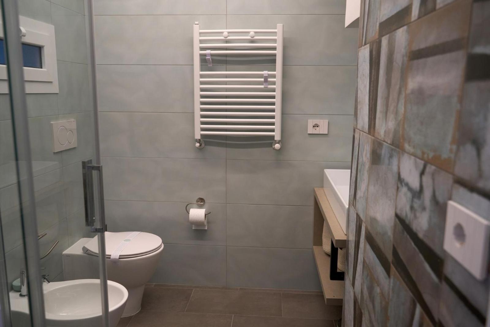 Alesuite Naples Extérieur photo